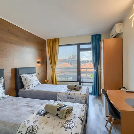 Globus Affittacamere 2*
