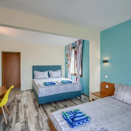 Globus Pensionat 2*
