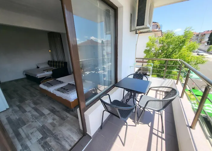 Globus Vendégház Kiten